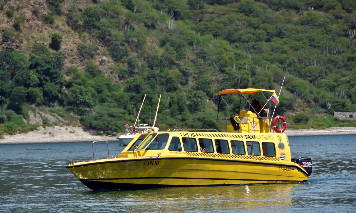 Taxi Marino Convencional - Bote amarillo